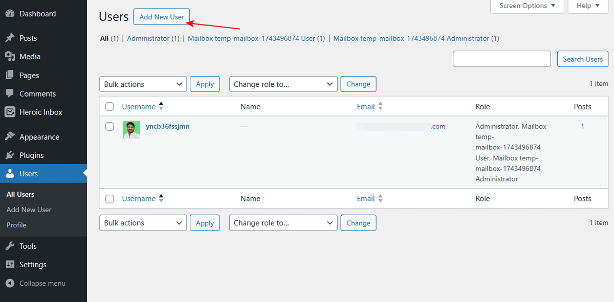 Adding new users in WordPress